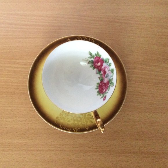 Castle Japan China Tea Cup and Saucer Set Vintage Japanese gold yellow floral - Picture 4 of 5